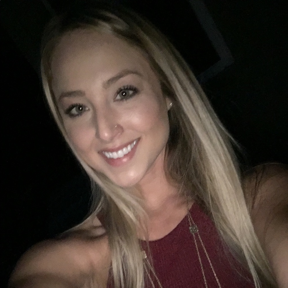 Meet your Posher, Kristina
